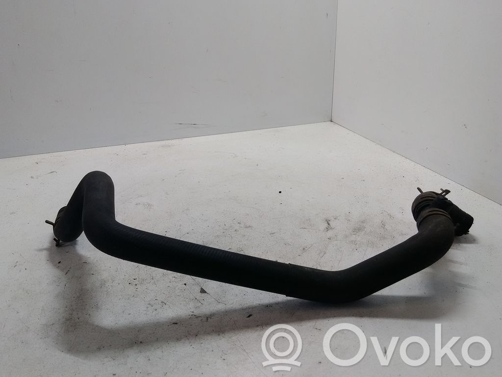 Engine coolant pipe/hose