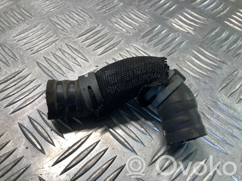 Audi A4 S4 B8 8K Caurulīte (-es) / šļūtene (-es) 