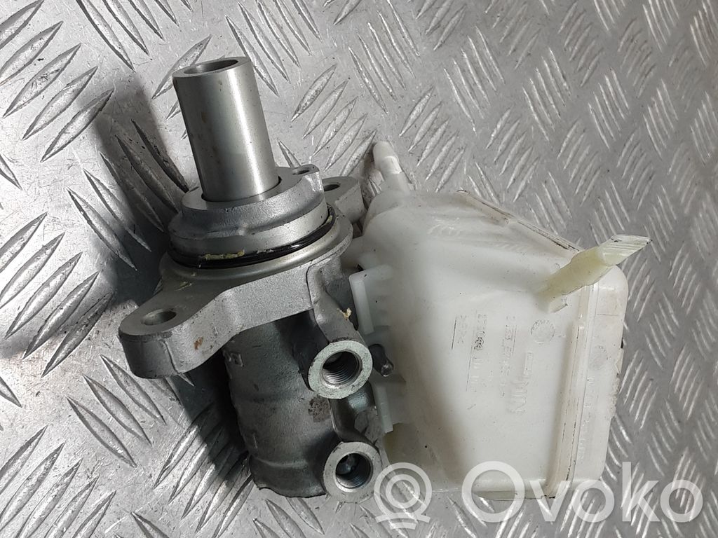 BMW 3 F30 F35 F31 Master brake cylinder 