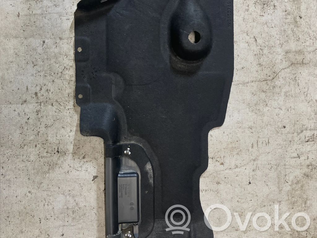 Volvo V40 Protecție centrală motor 