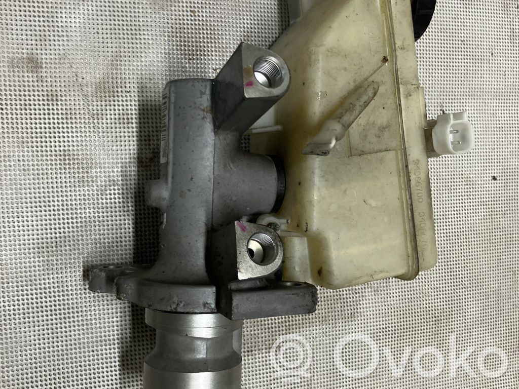 Jaguar S-Type Master brake cylinder 