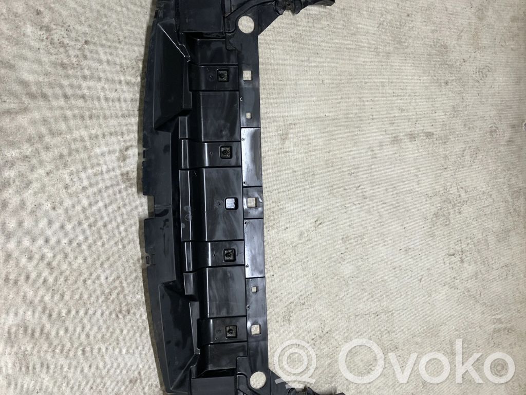 Volvo XC40 Bamperio dugno apsauga 