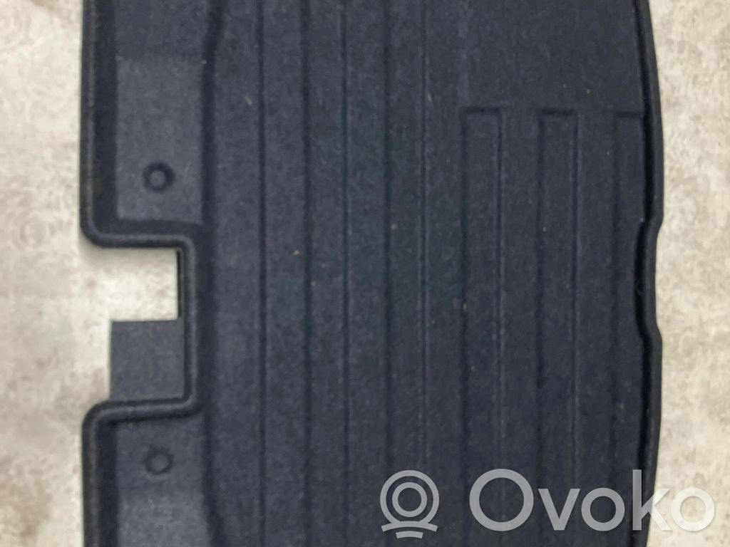 Volvo XC40 Wykładzina bagażnika 