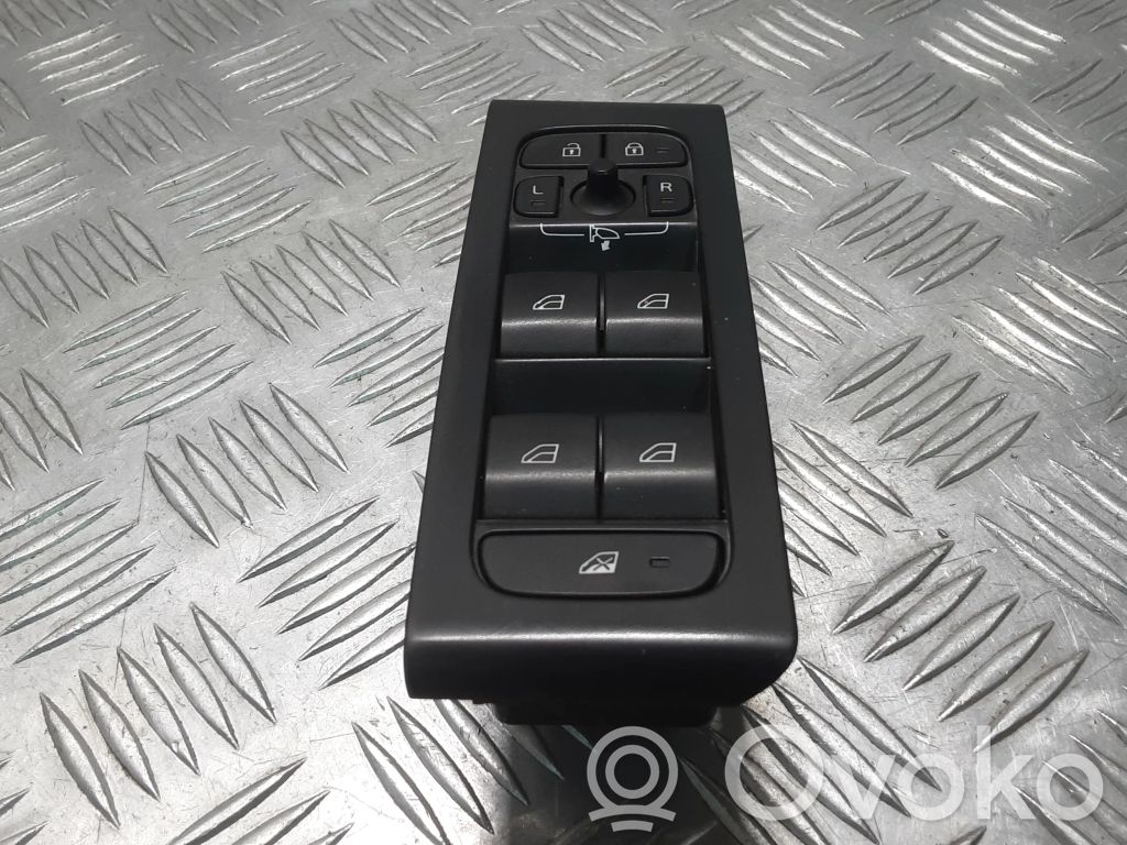 Electric window control switch   31456056