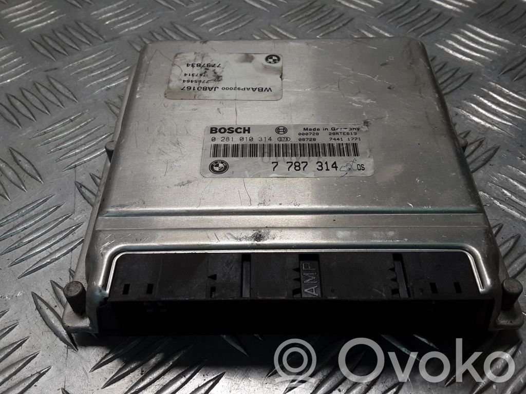 BMW 5 E39 Engine control unit/module 