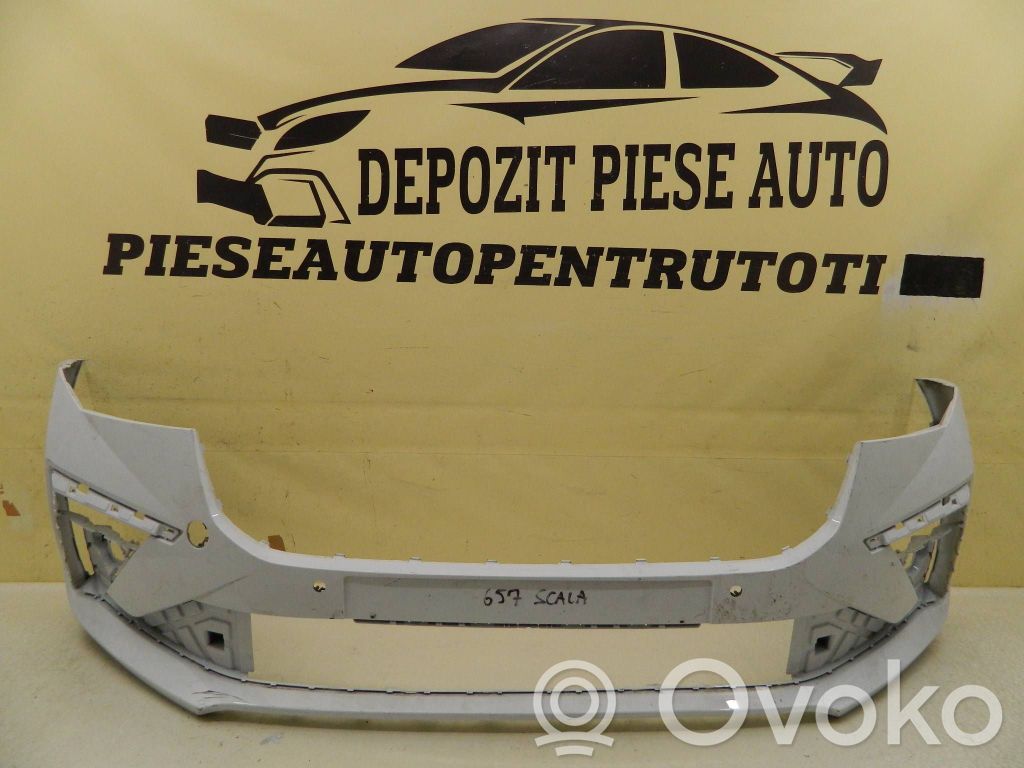 Skoda Scala Parachoques delantero 