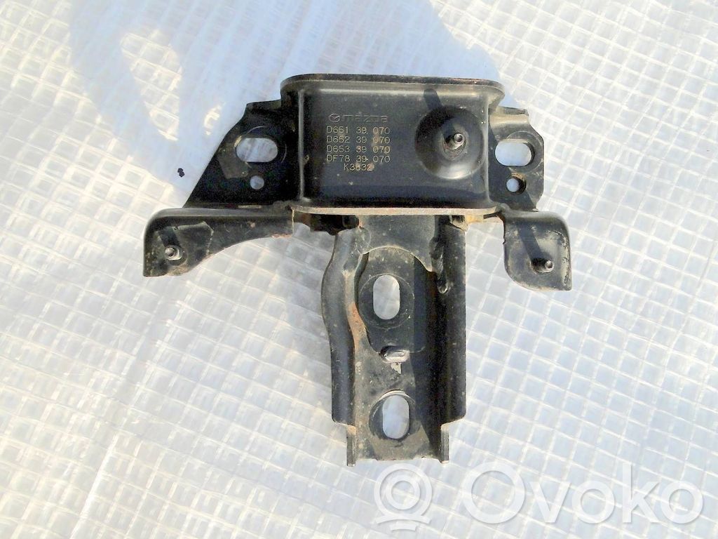 Mazda 2 Soporte de montaje del motor 