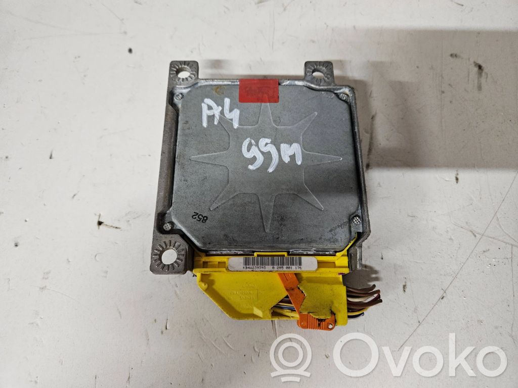 Audi A4 S4 B5 8D Airbag control unit/module 