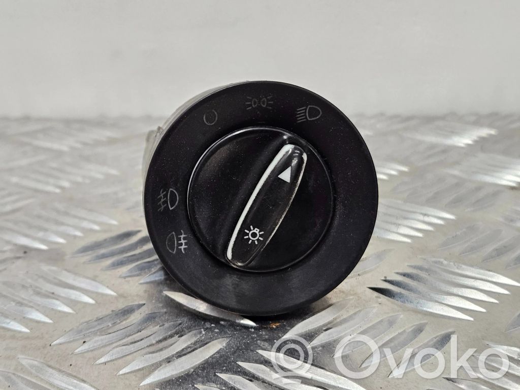 Audi A4 S4 B5 8D Light switch 