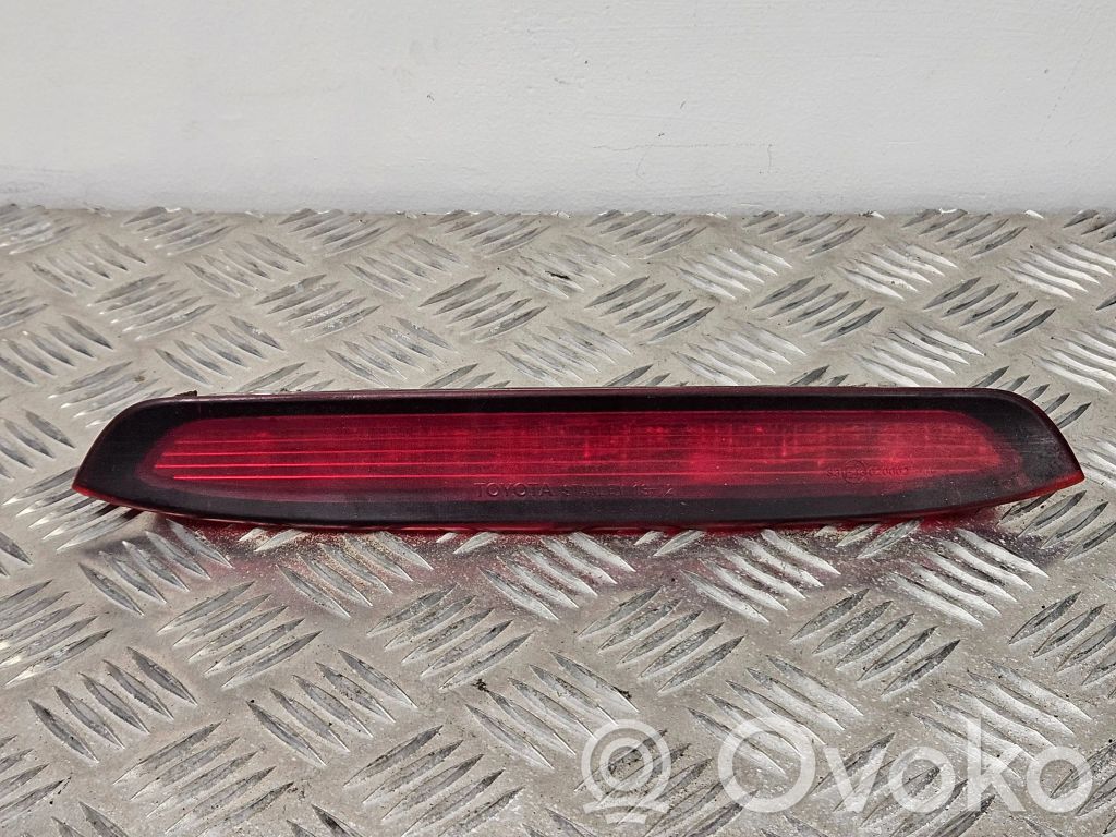 Toyota Corolla Verso E121 Third/center stoplight 