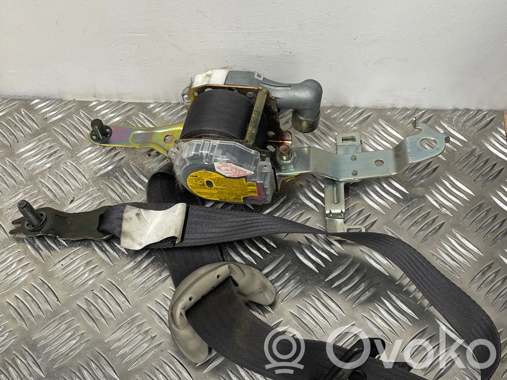 Subaru Legacy Cinturón delantero 