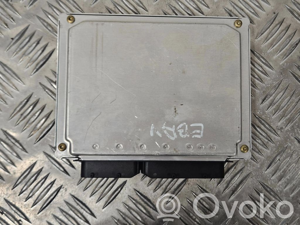 Volkswagen PASSAT B5.5 Engine control unit/module 