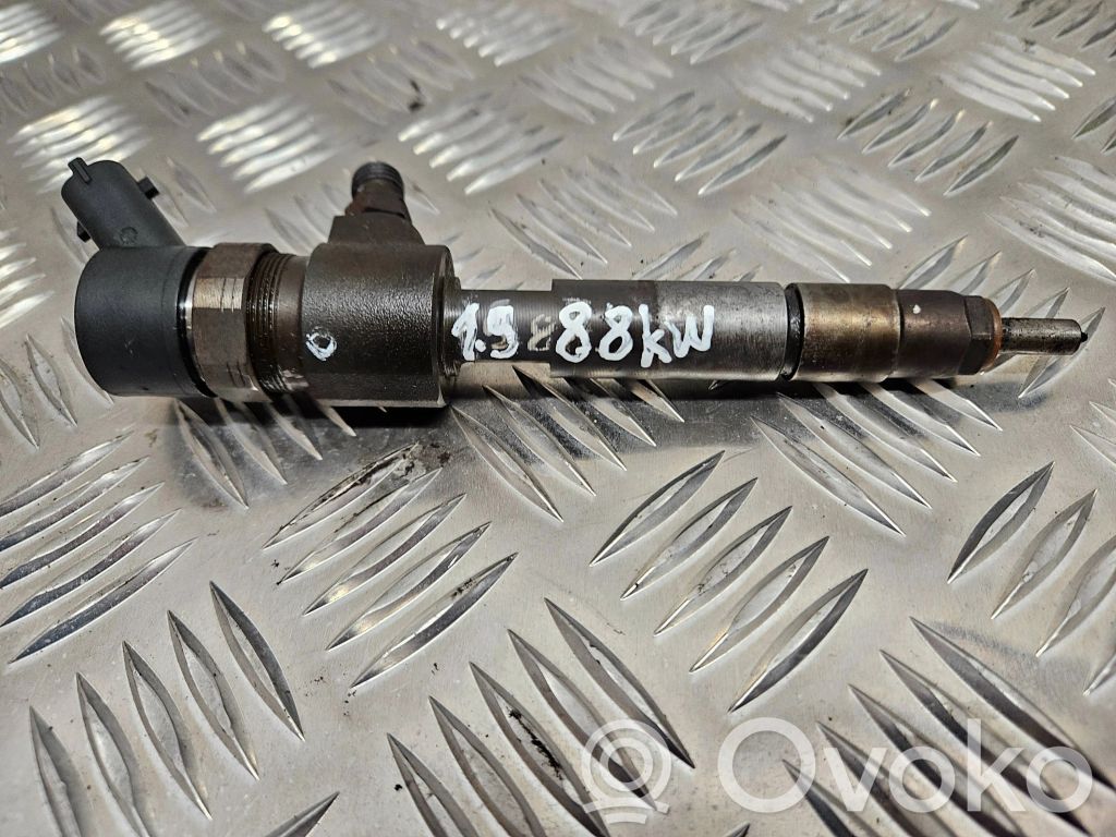 Opel Vectra C Fuel injector 