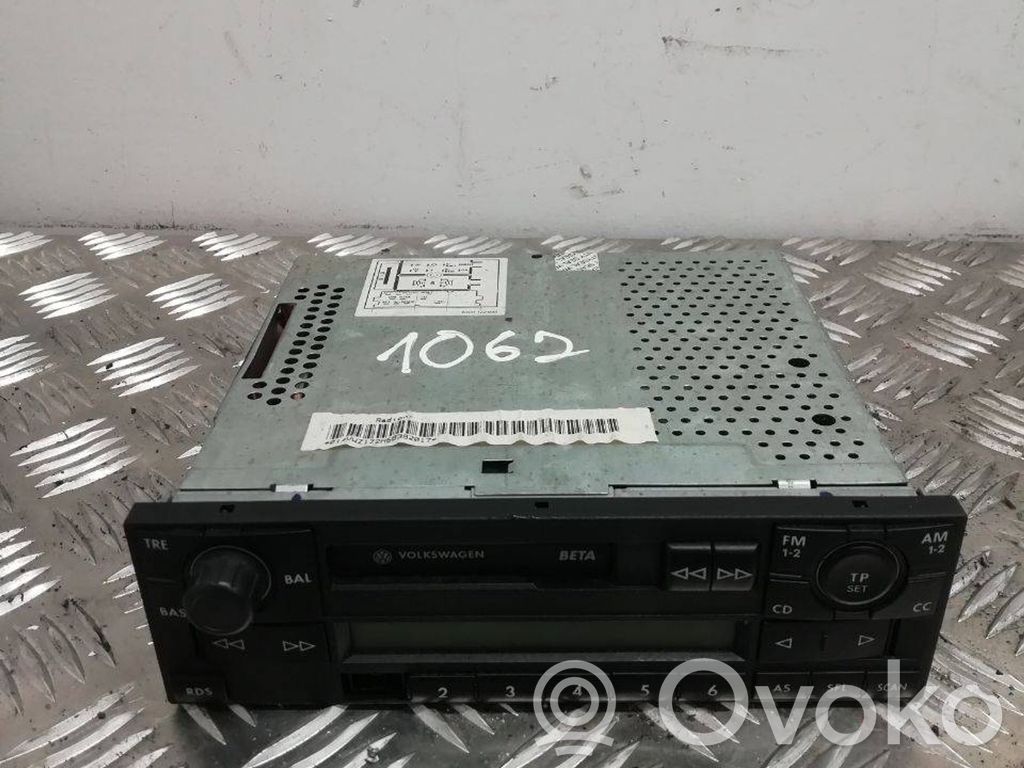 Volkswagen Polo Panel / Radioodtwarzacz CD/DVD/GPS 