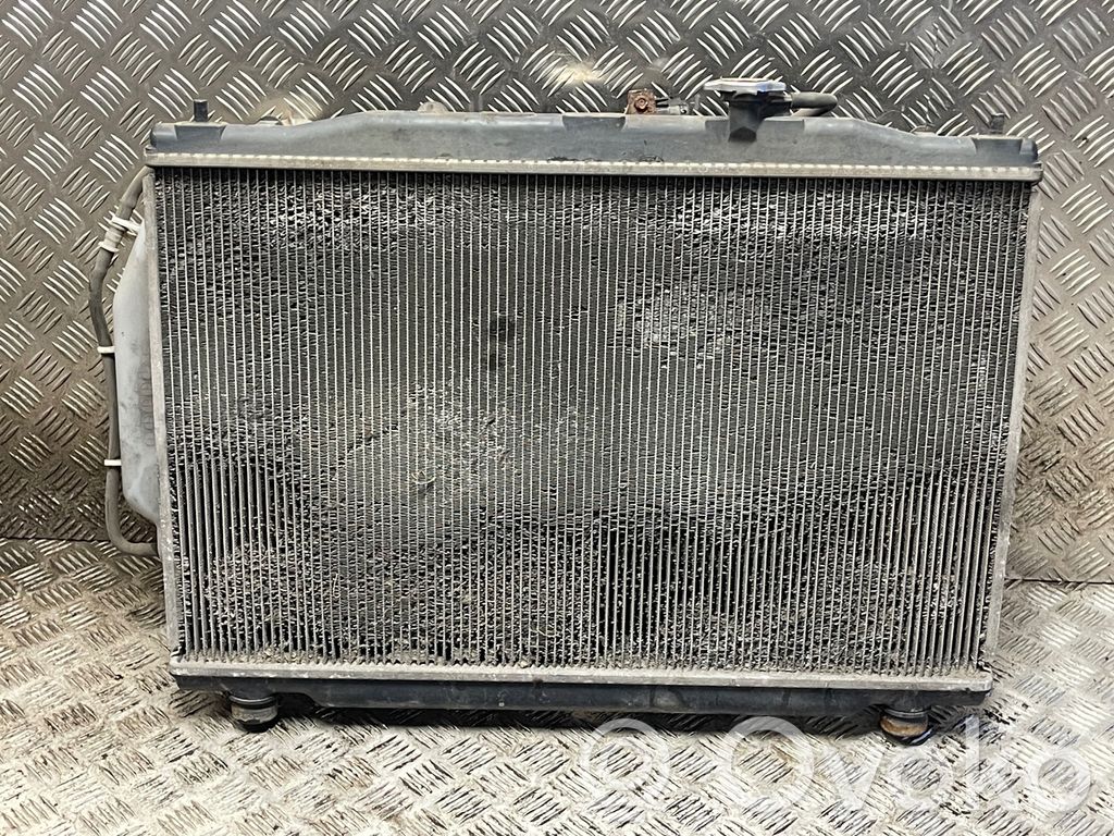 Radiatora komplekts