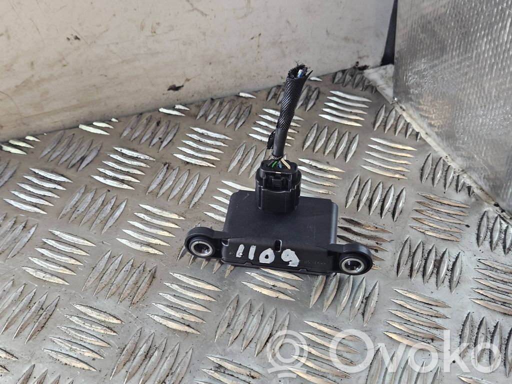 Opel Insignia A Airbag deployment crash/impact sensor 