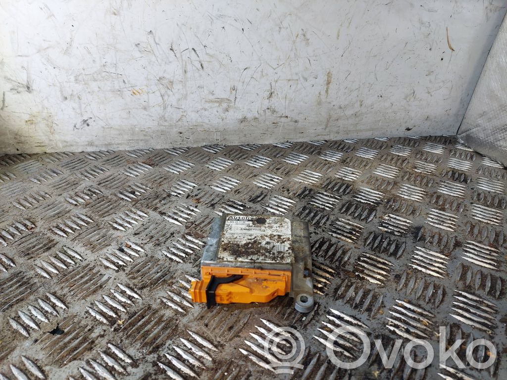 Volkswagen Golf V Airbag control unit/module 