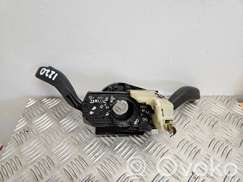 Seat Ibiza III (6L) Interruptor/palanca de limpiador de luz de giro 