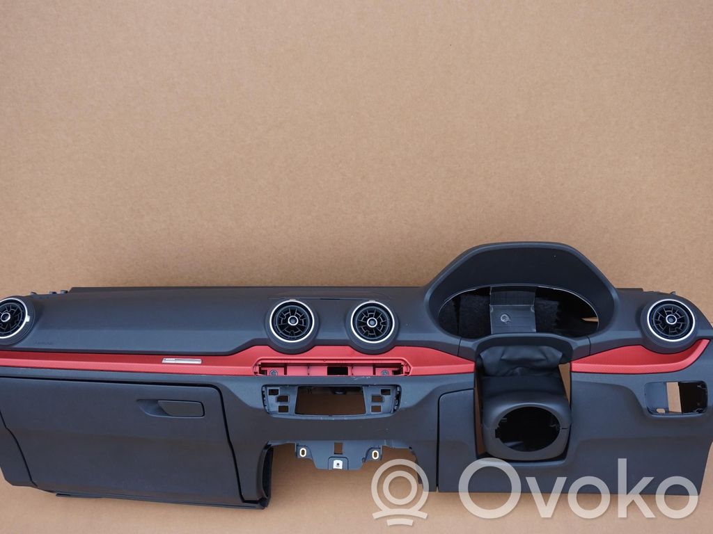 Dashboard   81C857001L,81C857001L