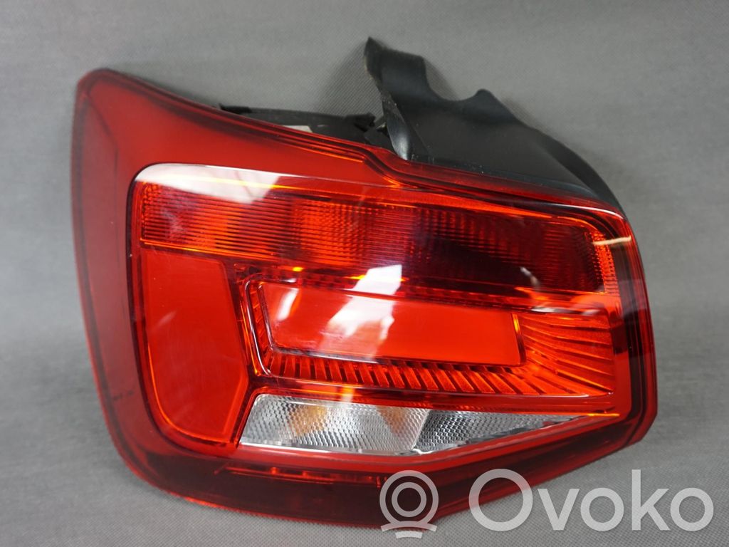 Audi Q2 - Rear/tail lights 