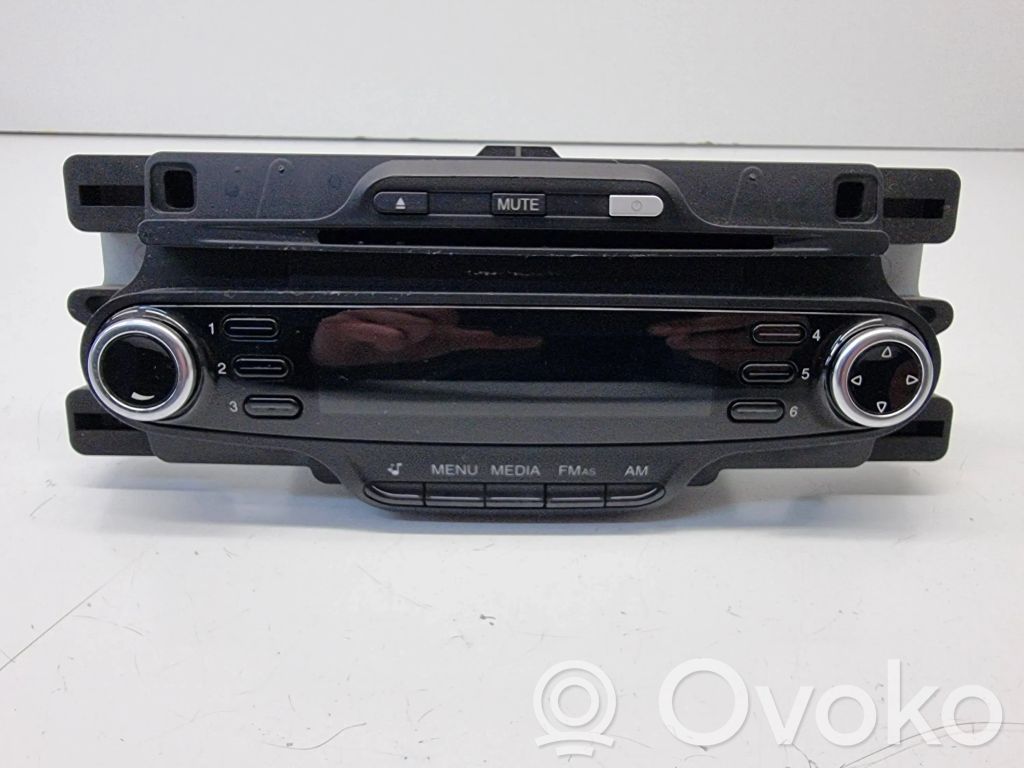 Alfa Romeo Giulietta Panel / Radioodtwarzacz CD/DVD/GPS 