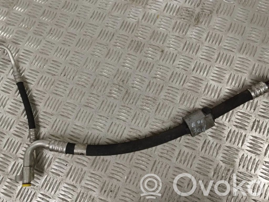 BMW 3 E90 E91 Air conditioning (A/C) pipe/hose 