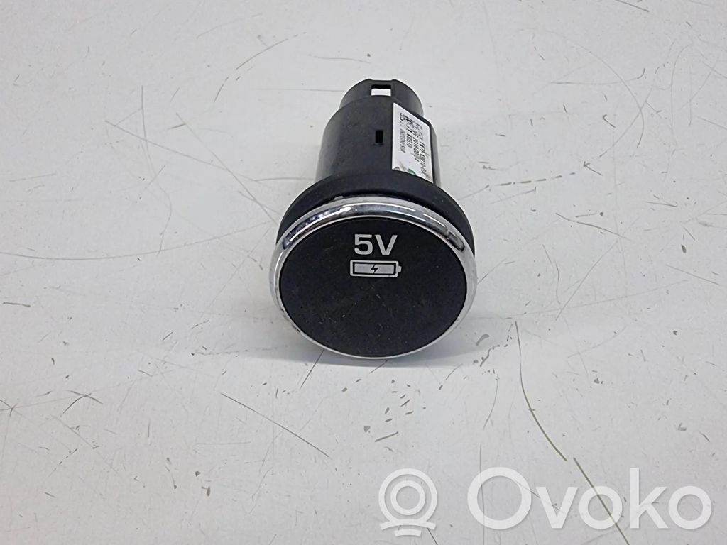 Land Rover Discovery 5 Gniazdo / Złącze USB 