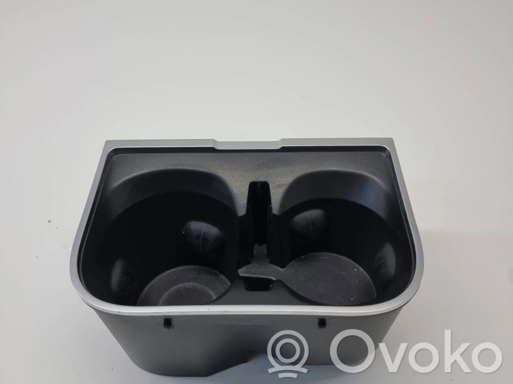 Jaguar E-Pace Cup holder front 