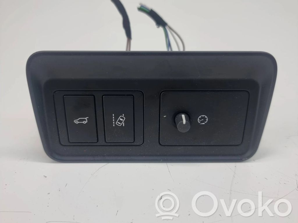 Jaguar E-Pace A set of switches 