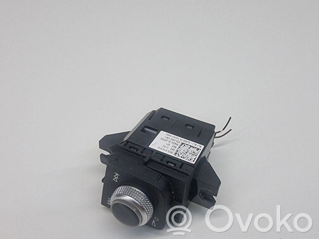 Audi A5 Sound control switch 