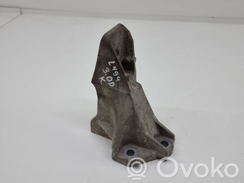Land Rover Range Rover Sport L494 Engine mounting bracket 