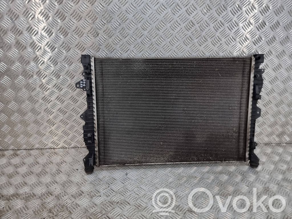 Land Rover Evoque I Coolant radiator 