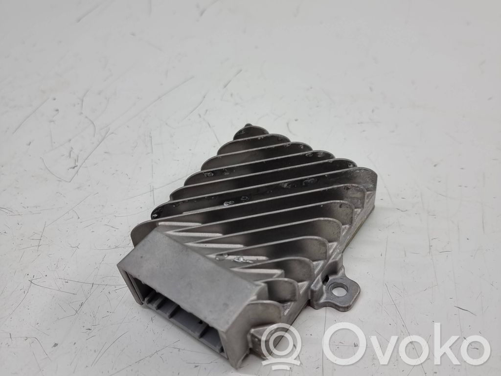 BMW 5 F10 F11 Skaņas pastiprinātājs 