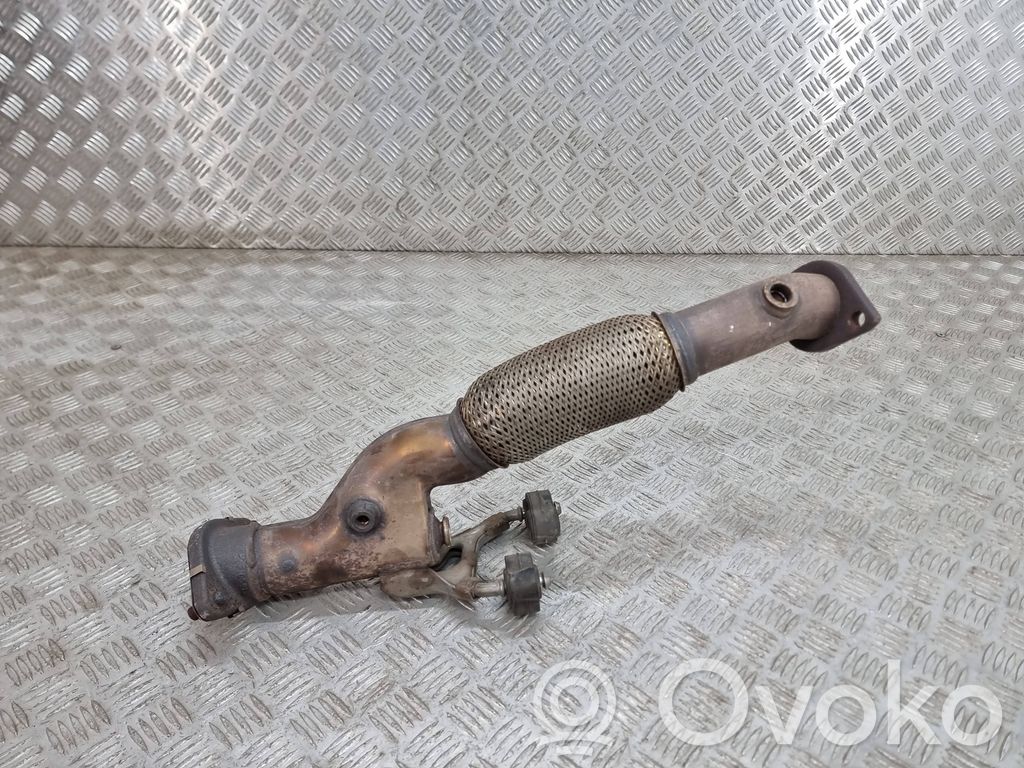 Conexión flexible del escape