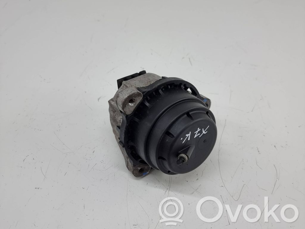 BMW X7 G07 Engine mount bracket 