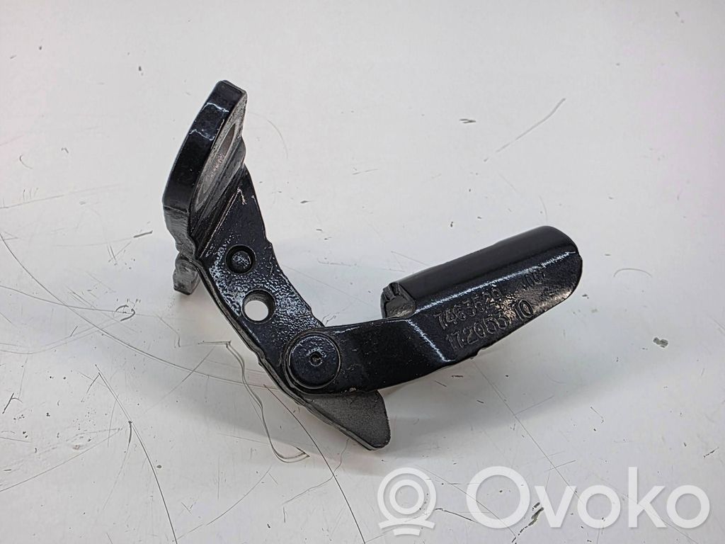 BMW X7 G07 Loading door lower hinge 