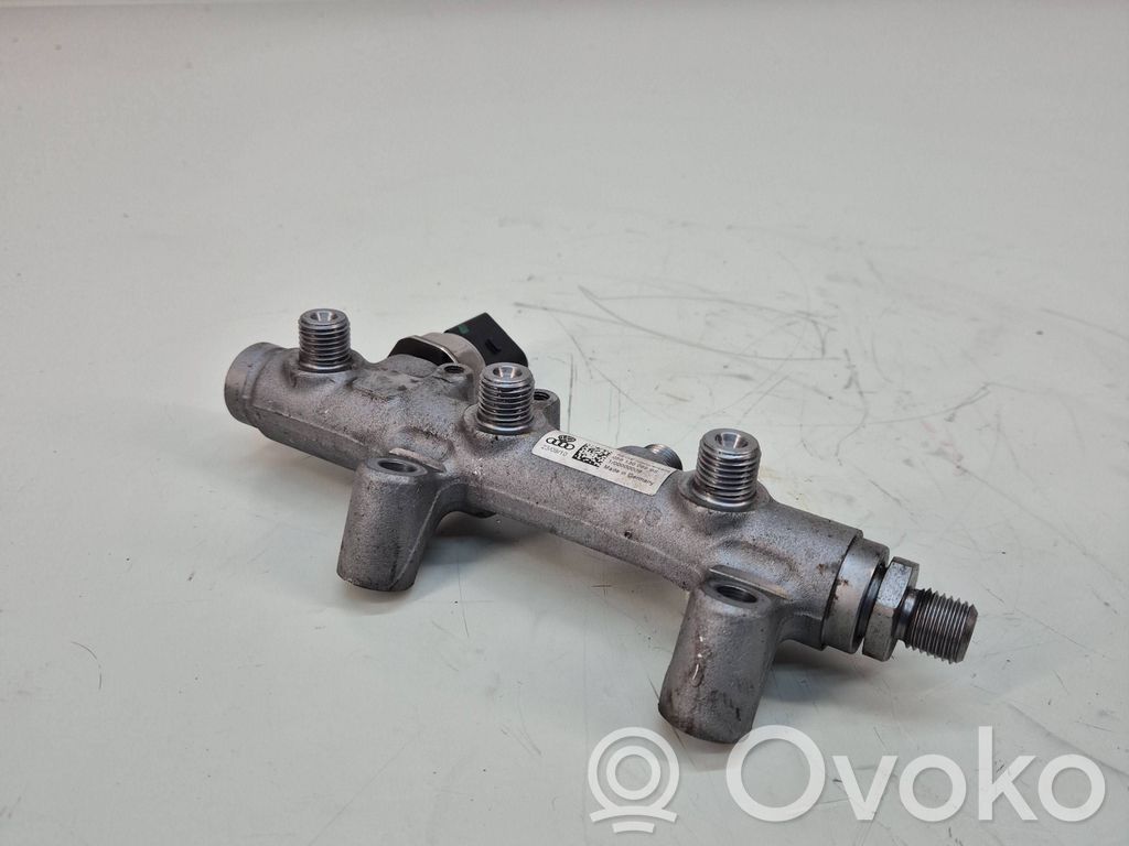 Audi A7 S7 4G Fuel main line pipe 
