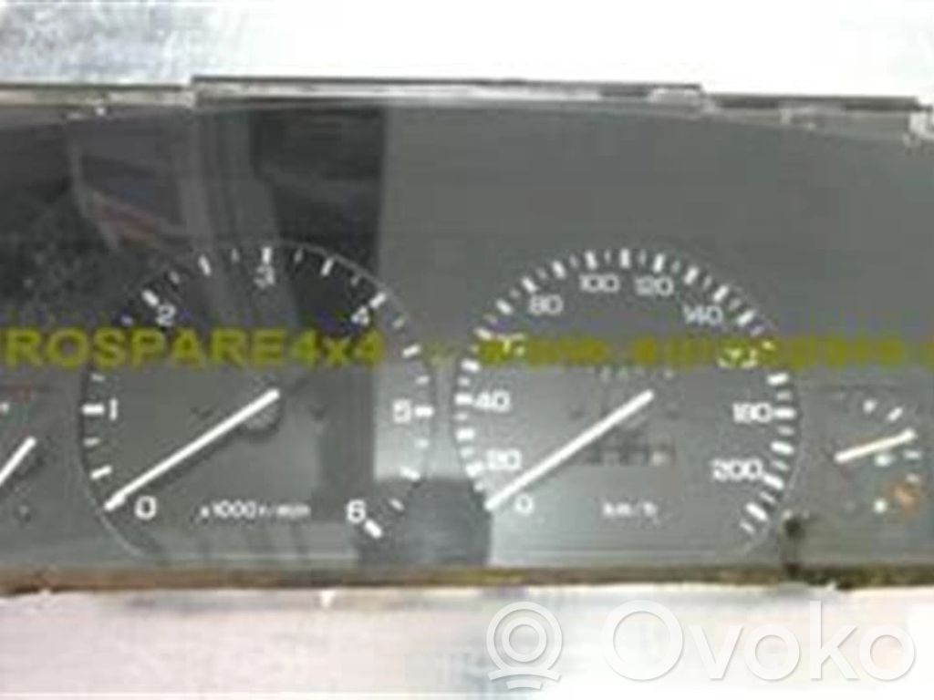 Land Rover Discovery Spidometras (prietaisų skydelis) 
