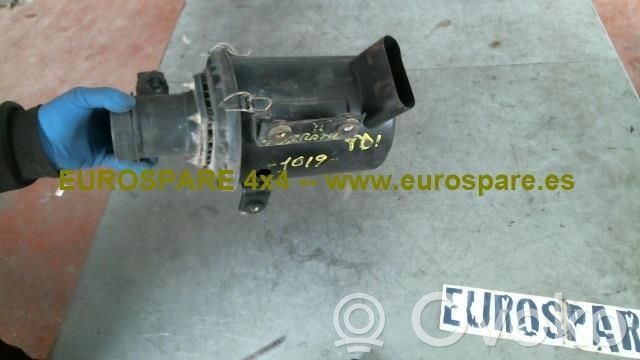 Nissan Terrano Air filter box 