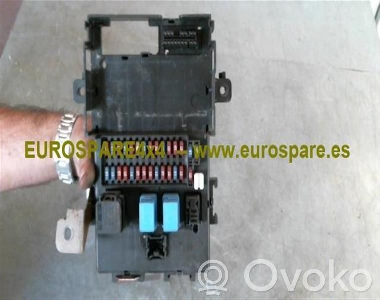 Nissan Terrano Módulo de fusible 