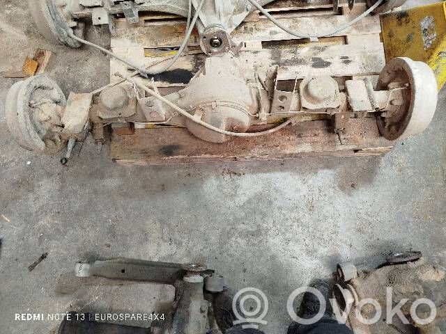 Nissan Terrano Hinterachse 