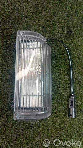 Nissan Patrol 160 Lampa przednia 