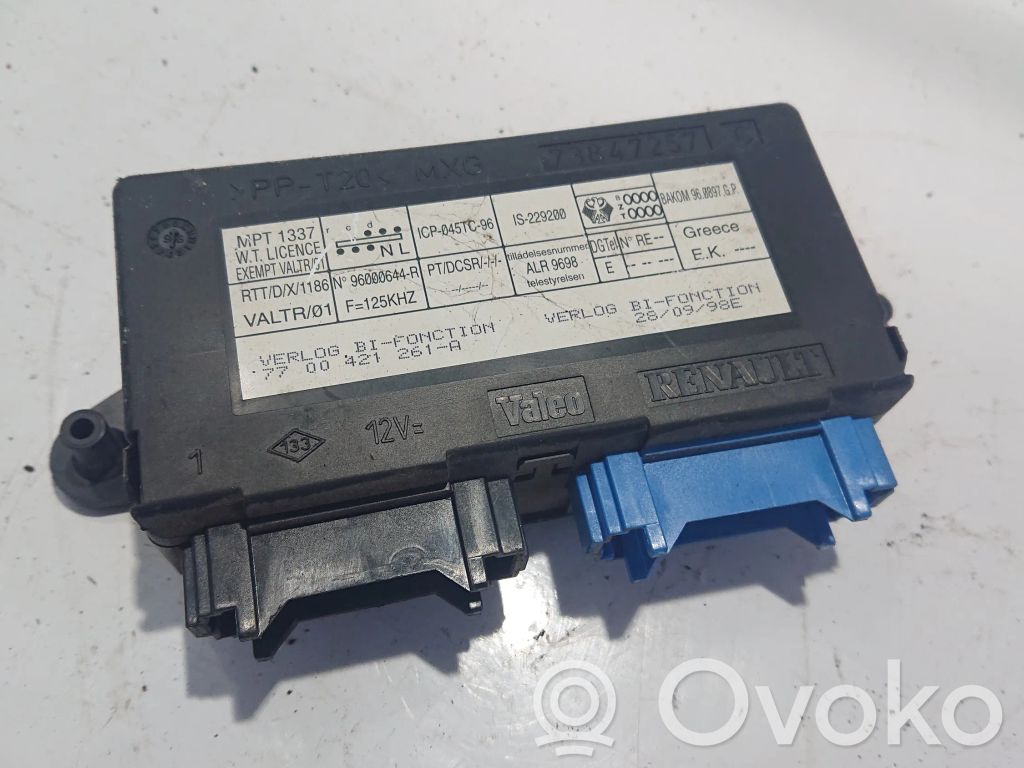 Renault Laguna I Module de contrôle carrosserie centrale 