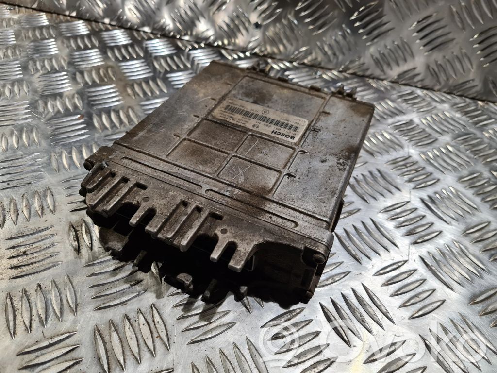 Renault Megane I Engine control unit/module 