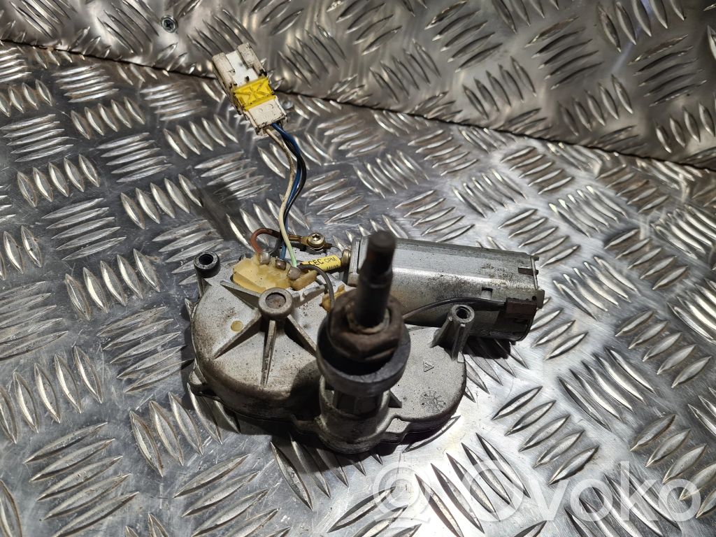 Renault Clio II Wischermotor Heckscheibe 