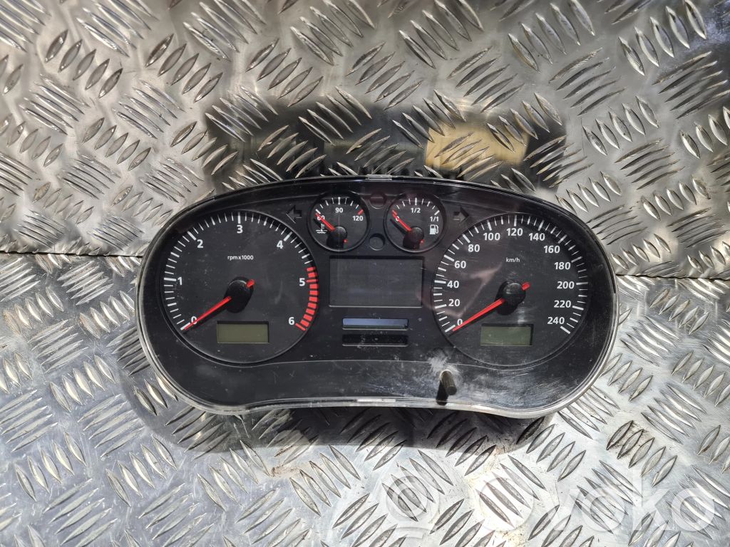 Seat Toledo II (1M) Geschwindigkeitsmesser Cockpit 