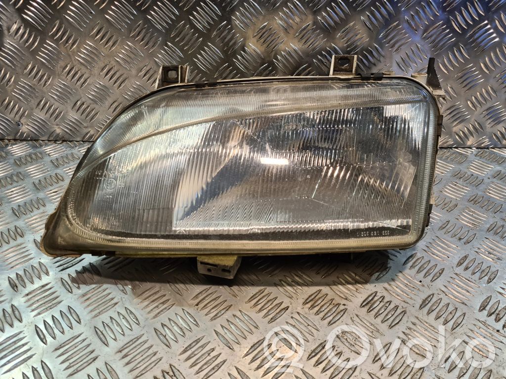 Ford Galaxy Lampa przednia 