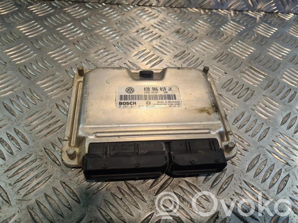 Volkswagen Polo Engine control unit/module 