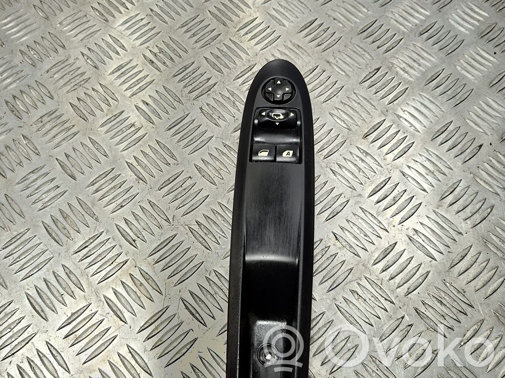 Citroen DS3 Electric window control switch 