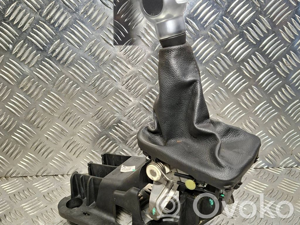 Citroen DS3 Gear shifter/selector 